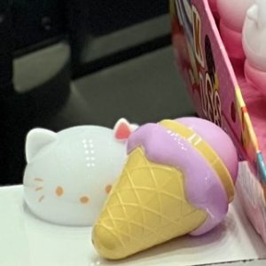 بالم لب بستنی هلو کیتی مجیک MAGIC
